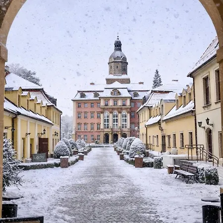 Pers - Cieplo, Cisza I Klimat Szczawno-Zdroj